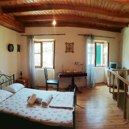 Venkovský dům Country Traditional House In Corfu Village, Greece