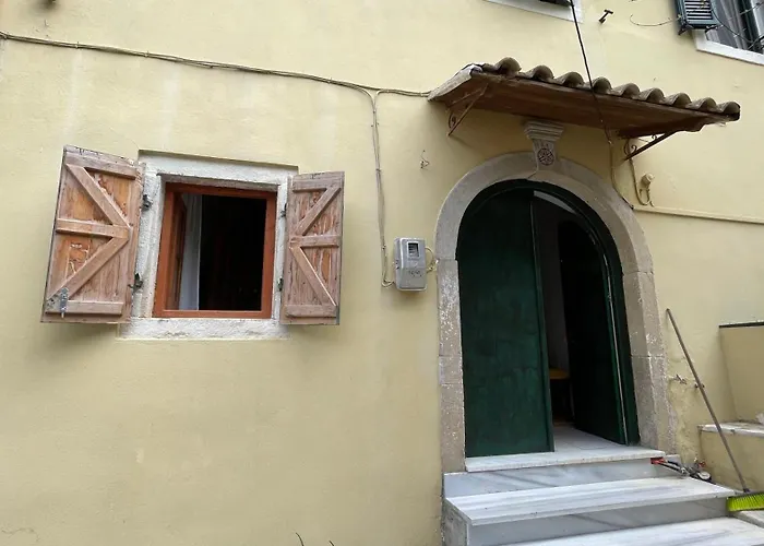 Lantställe Country Traditional House In Corfu Village, Greece Sinarádes